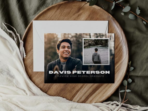 Professionally Printed | Captivating Graduation Announcement Cards