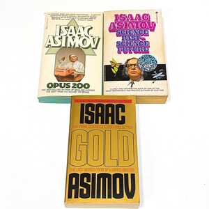 Isaac Asimov - Science Past Science Future - Opus 200 -Gold  - Science Fiction Paperback Sci Fi Book Lot PreOwned Good