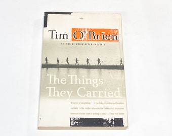 The Thing They Carried - Tim Obrien - Contemporary Fiction - Classic Novel - Vintage Paperback Book - Pre Owned - Good