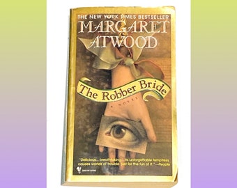 The Robber Bride - Margaret Atwood - Vintage Paperback Novel - Classic Literature - PreOwned - Good