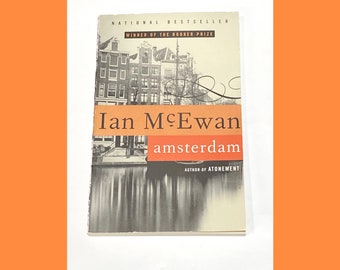 Used Fiction Paperback Book - Amsterdam - Ian McEwan - Vintage Contemporary Fiction Novel - Good