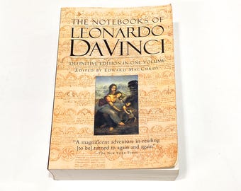Leonardo DaVinci Notebook - Classic Art Book - Retro Gift for Book Lovers - Pre-Owned - Good Condition