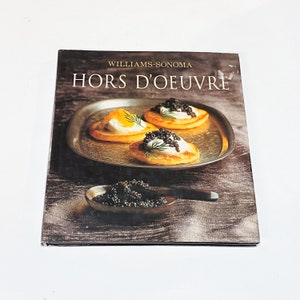 Used Cookbook - Williams Sonoma Hors D&#39;Oeuvre - Vintage - Pre Owned Good Condition