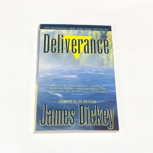 Used Fiction Paperback Book - James Dickey - Deliverance - Contemporary Fiction - Classic Novel - Vintage Pre Owned - Good