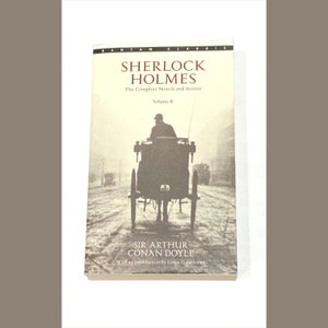 Sherlock Holmes - Sir Arthur Conan Doyle - The Complete Novels and Stories Vol 2 - Vintage Paperback Book - Pre-Owned - Very Good Condition
