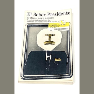 Used Fiction Paperback Book - El Senor Presidente - Miguel Angel Asturias - Vintage Contemporary Novel - Classic Fiction - PreOwned Good