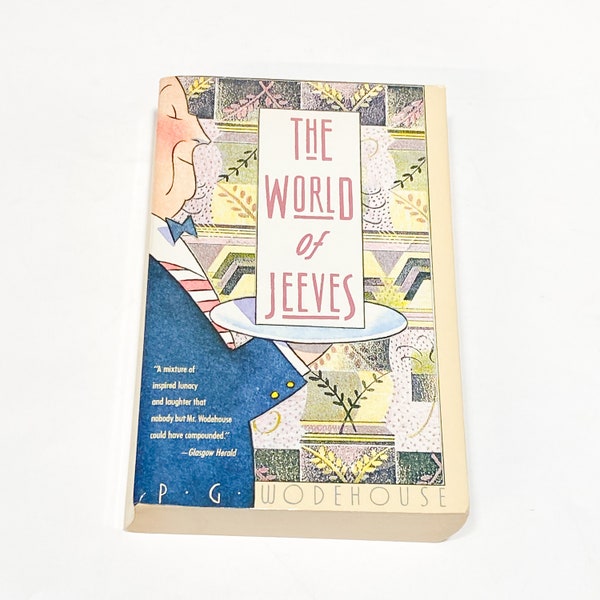 The World of Jeeves by P.G. Wodehouse Vintage Paperback Book - Very Good Condition - Classic Literature - Pre Owned