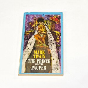 The Prince and the Pauper - Mark Twain - Classic Literature Masterpiece - Vintage Paperback Book - Pre Owned - Very Good