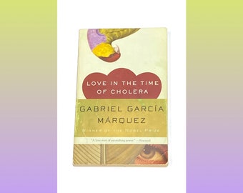 Vintage 'Love in the Time of Cholera' Paperback – Gabriel García Márquez