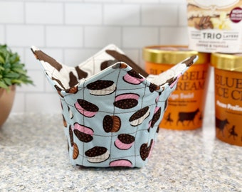 Ice Cream Pint Cozy, Microwavable Fabric Cozy, Pint Ice Cream Holder, College Student Gift, Ice Cream Lover Gift, Kitchen Essentials