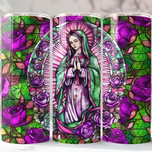 Envoltura para vaso de 20 oz con vitrales de rosas moradas de Nuestra Señora de Guadalupe