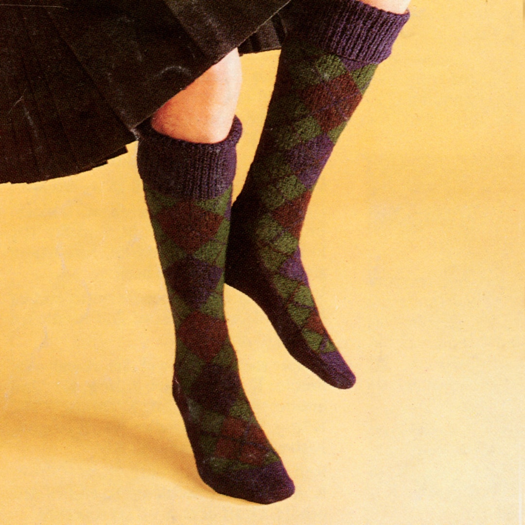 Men's 4 Ply Argyll Knee Length Socks Knitting Pattern - Etsy