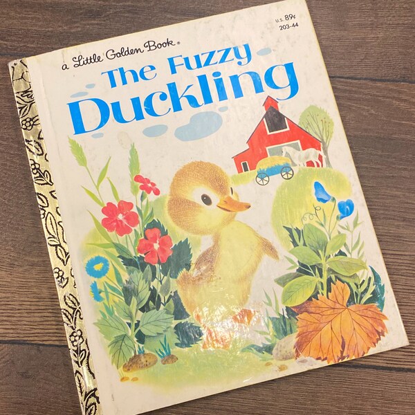 Vintage 1982 The Fuzzy Duckling Book, Little Golden Book, Animal Books, Storybook, Junk Journal, Nursery Decor, Children’s Book