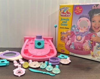 Sparkling Play-doh Jewels and Gems Jewelry Maker, Vintage Play-doh
