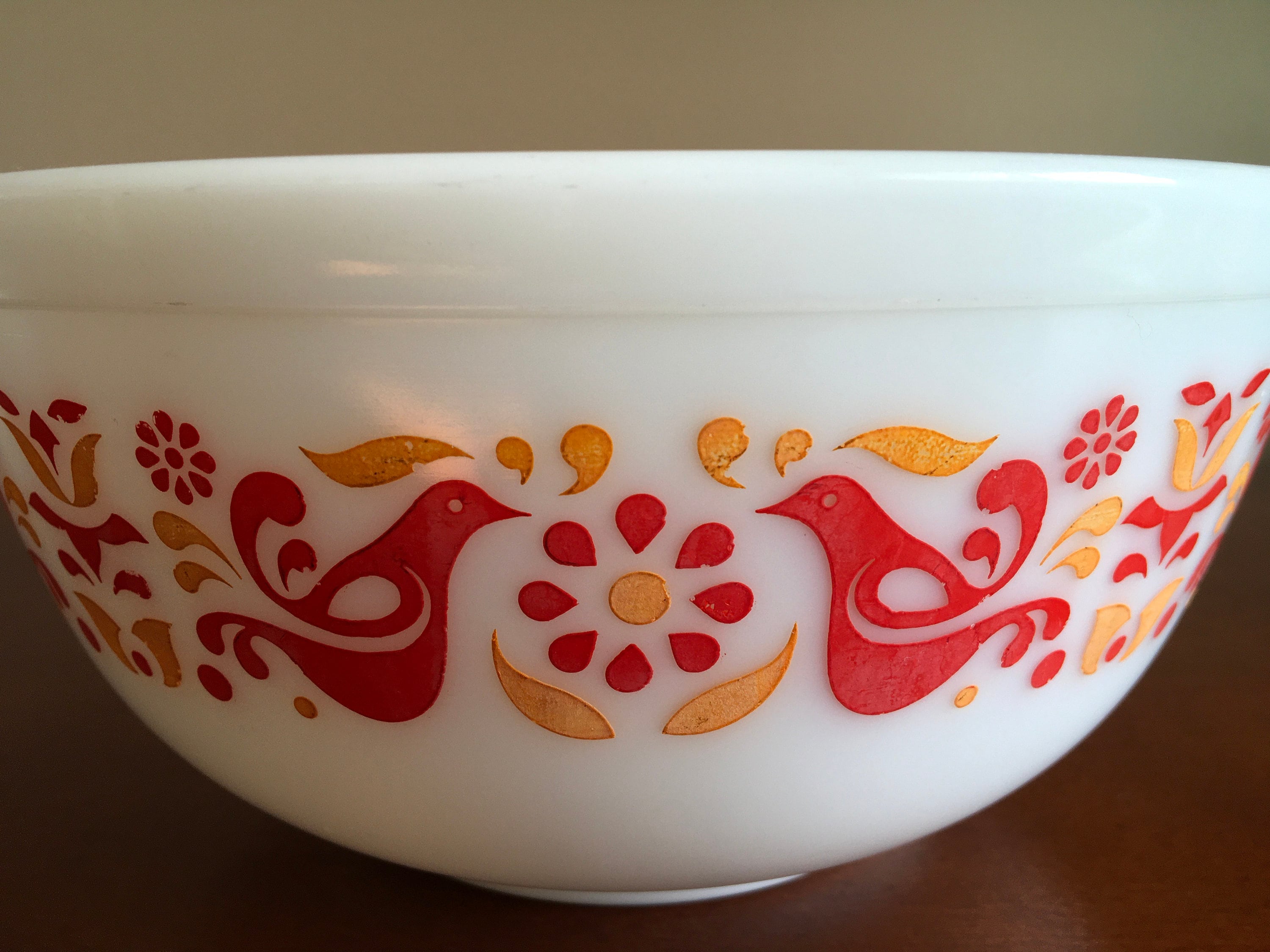 Vintage Pyrex Friendship Birds and Flowers #403 Mixing Bowl 2.5