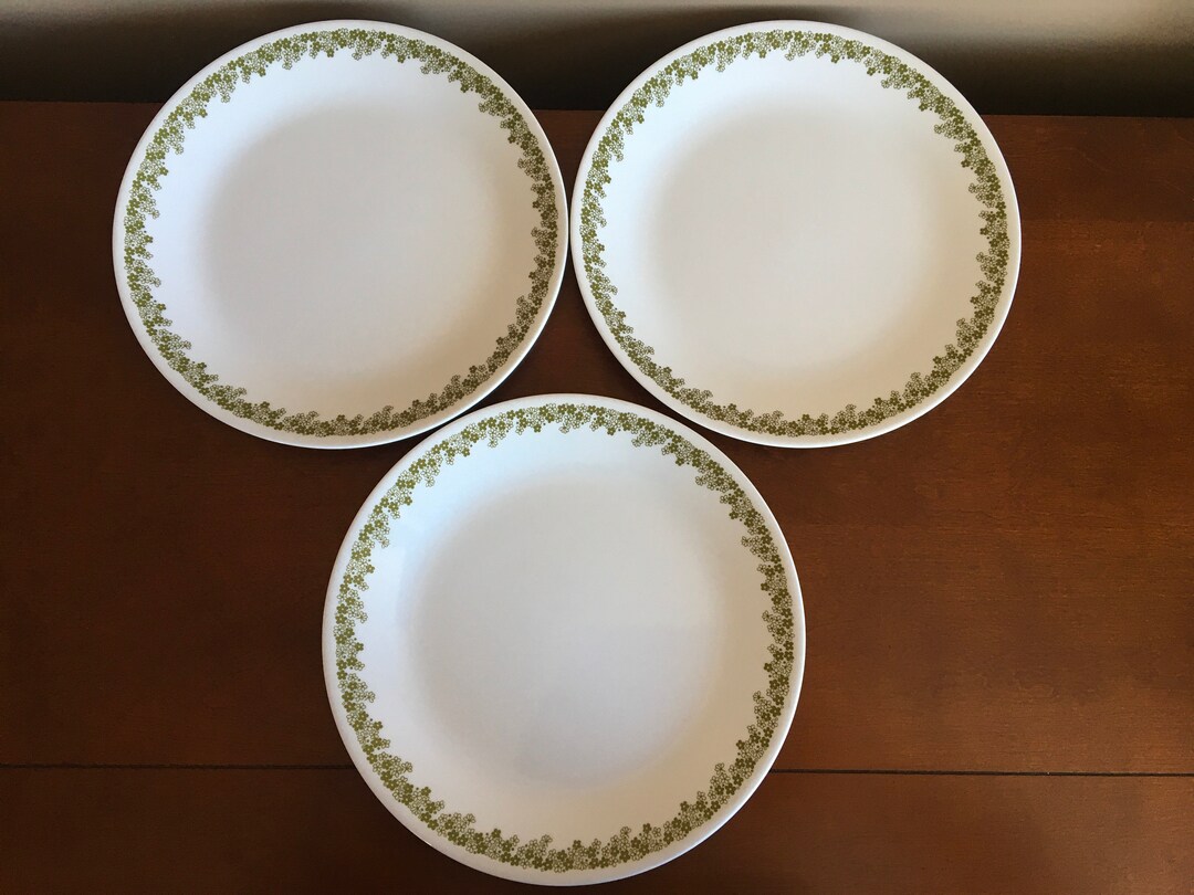 Sets of 2 OR 4 Vintage Corelle Spring Blossom Crazy Daisy Dinner