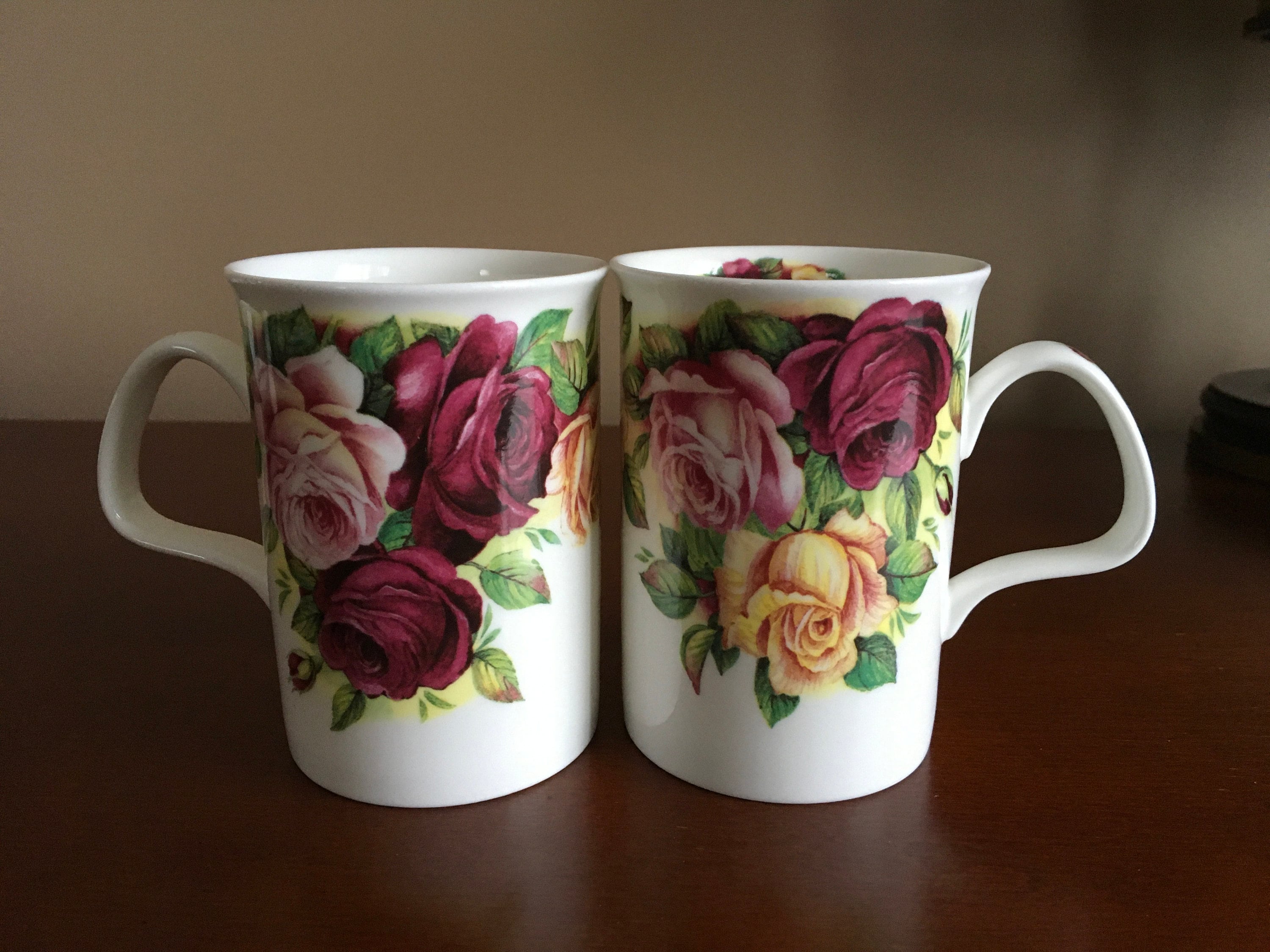 Roy Kirkham Redoute Rose Lancaster mok, wit