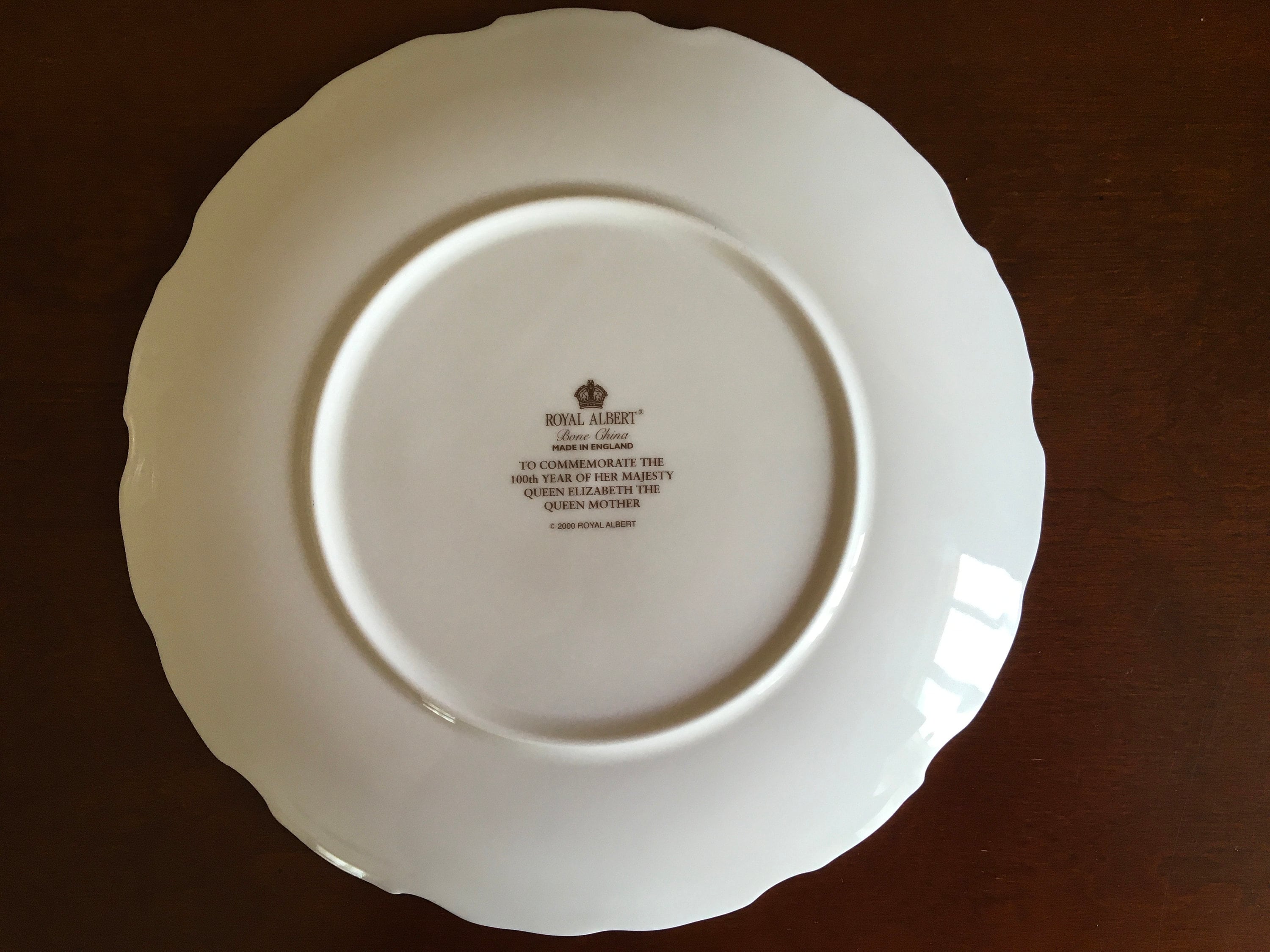 Vintage Royal Albert Celebrating H.M. Queen Elizabeth the Vintage Royal Albert Celebrating H.M. Queen Elizabeth the