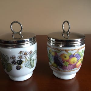 EN Äggkorg Vintage Royal Worcester Äggkorg Lavinia ELLER Fruktkorg MCM Inflyttningspresent Val av en