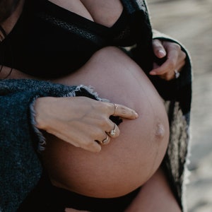 Organic Pregnancy Belly Oil: Vegan Radiance, Skin Smoothing