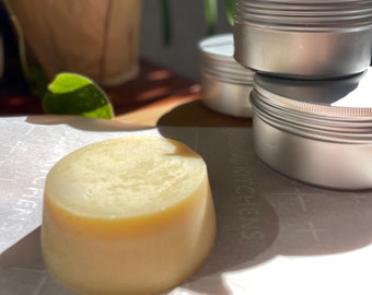 Barra de loción con aceite de monoï de lavanda: bálsamo corporal con manteca de karité y cacao