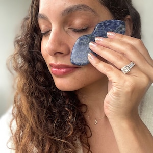 Sodalite Gua Sha: Acupressure Massage Beauty Tool