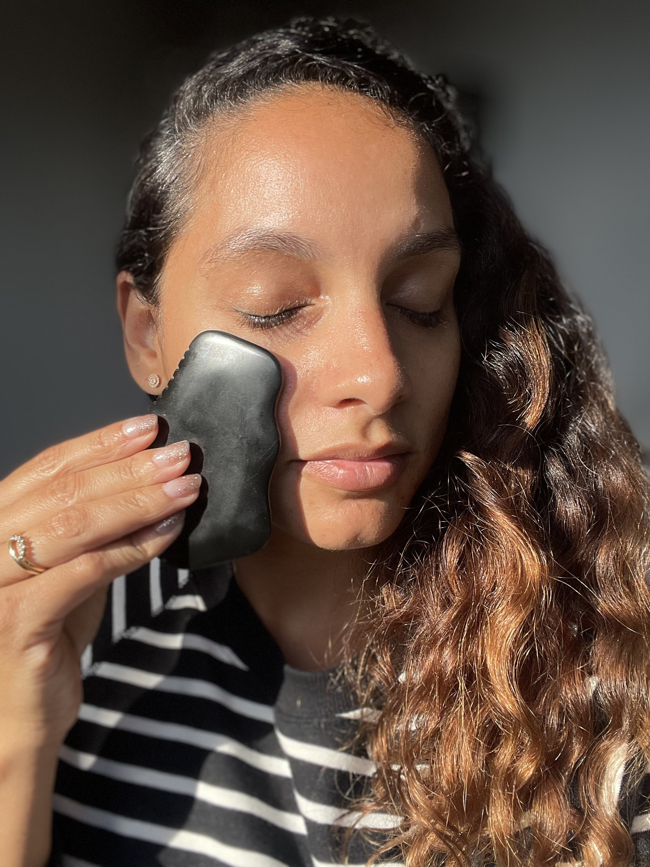Bian Stone Gua Sha: Large Body Tool with Balance Face Oil