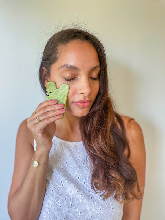 Jade Massage Comb Face Gua Sha Massager Natural Stone Gouache Sc 並行輸入品 : Geiserailie 2 Pieces Jade Combs Massage Stone Hair