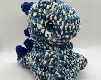 Dinosaurio de peluche de crochet: juguete de peluche azul y crema