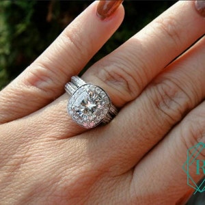 Vintage Cushion Cut Moissanite Bridal Engagement Ring Set -14K White Gold Ring Set -Halo Cushion Ring Set 3.55CT Moissanite Ring