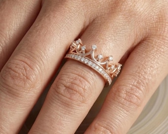 Anillo de corona con diamante simulado de talla redonda para mujer, joyería de boda de plata de ley 925, regalo para ella, anillo de promesa real, anillo de corona de princesa