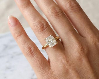 Anillo de compromiso de moissanita talla radiante de 2,5 quilates, anillo solitario de plata de ley 925 maciza, anillo de boda minimalista, regalo de pedida de mano para ella.