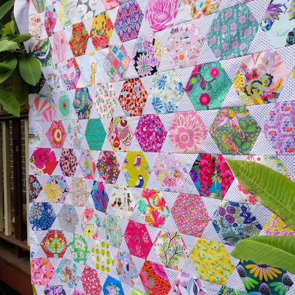 Another Story quilt pattern, hexagon quilt, ispy quilt, pdf quilt pattern Digital Download