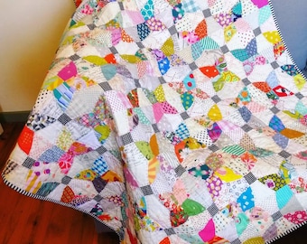 Scrap quilt, curved piecing, throw size, Buttons and Bows Quilt Pattern PDF