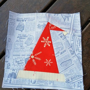 Santa Hat FPP Foundation Paper Piecing quilt block pattern Digital Download