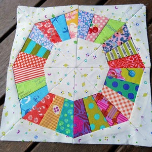 Octagon Ring FPP Foundation Paper Piecing quilt block pattern Digital Download