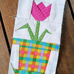 Flower Pot FPP Foundation Paper Piecing quilt block pattern Digital Download