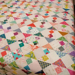 Feel the Tide scrap quilt pattern by Thimbles and Needles