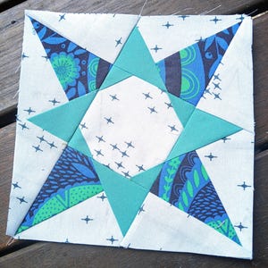 Rotating Star FPP Foundation Paper Piecing quilt block pattern Digital Download