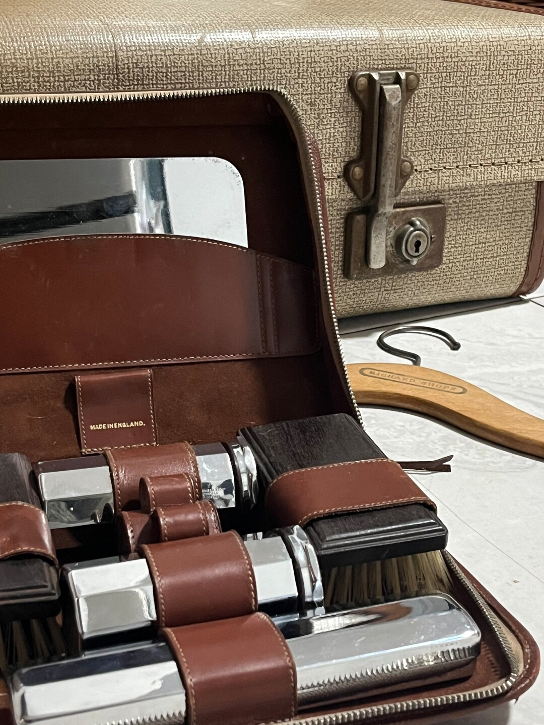 Vintage 1940s Mens Travel Grooming Kit Chrome Plated Accessories Made