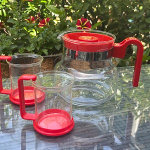 Vintage Pyrex France glastekanna | Röd & Kromad tekanna | Franskt köksredskap från mitten av århundradet | Retro kaffekanna | Värmebeständigt glas