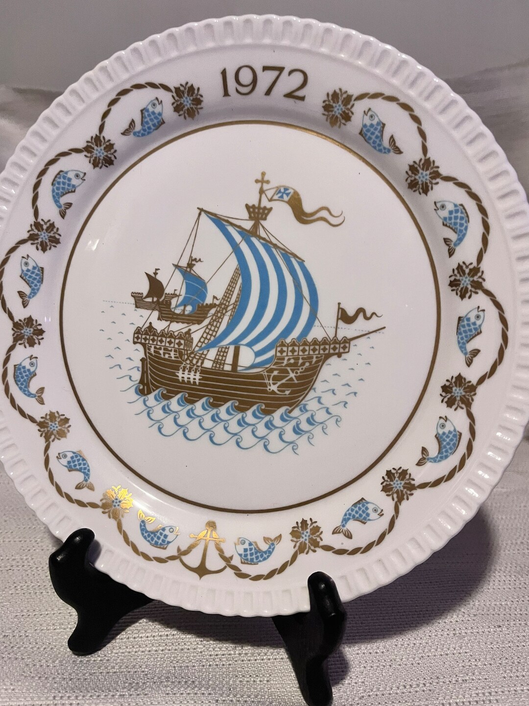 Spode Christmas Plate 1972 3rd in Series 3 Ships Vintage Etsy