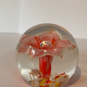 Vintage Floral Glass Paperweight Controlled Bubble in Bloom