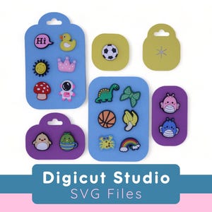 Tarjetas de exhibición de amuletos para zapatos svg. Tarjetas con etiquetas colgantes svg. Organizador de amuletos para zapatos svg. Regalo de amuletos para zapatos. Soporte para amuletos para zapatos. Guardián de amuletos svg. DC2