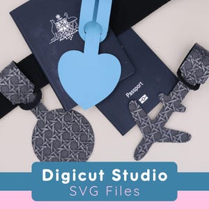 Archivo de corte SVG de identificación de bolsa de viaje. Etiqueta de bolsa SVG. Etiqueta de equipaje SVG. Accesorios de viaje SVG. Brillo de bolsa SVG. Etiqueta de maleta SVG. Equipaje de mano SVG AC68.
