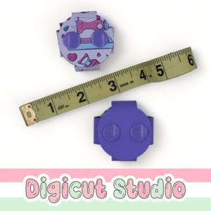 Fabric Tape measure cover SVG.  Tape measure pouch Svg. Sewing basket organiser. Sewing pouch svg.  Metric tape measure case.  Ruler. AC120.