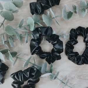 READY TO SHIP Black Leather Scrunchie, Minimalist Scrunchie, Black Scrunchie