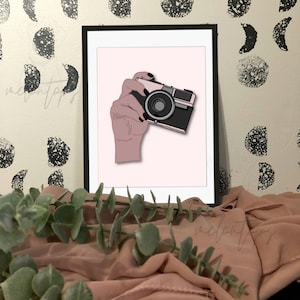 Vintage Kamera Kunstdruck, Digital Art Print, Fotografie Kunstdruck, Halten Kamera Druck, Fotograf Geschenk, Kamera Drucke