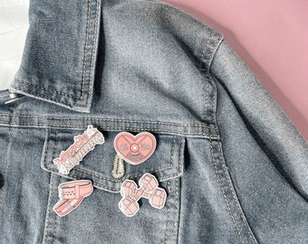 Pink Powerlifting Handmade Pin, Lapel Pin, Gym Tie Pin, Gym Bag Pins, Jean Jacket Pins