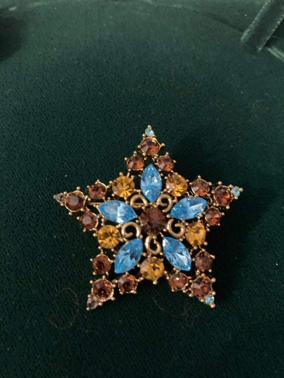 Christmas Star Signed Graziano Inset Citrine and T